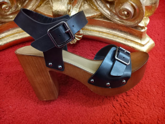 Platform high heels